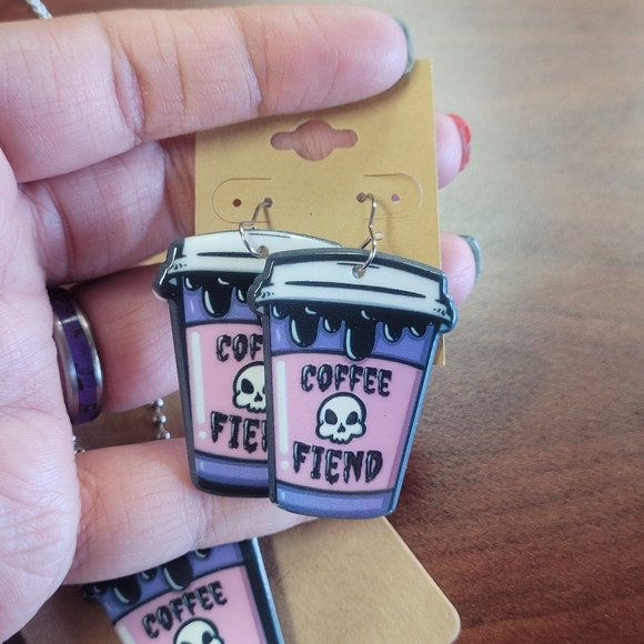 New Coffee Fiend Acrylic Earring and Necklace Set Stainless Steel - Picture 3 of 6